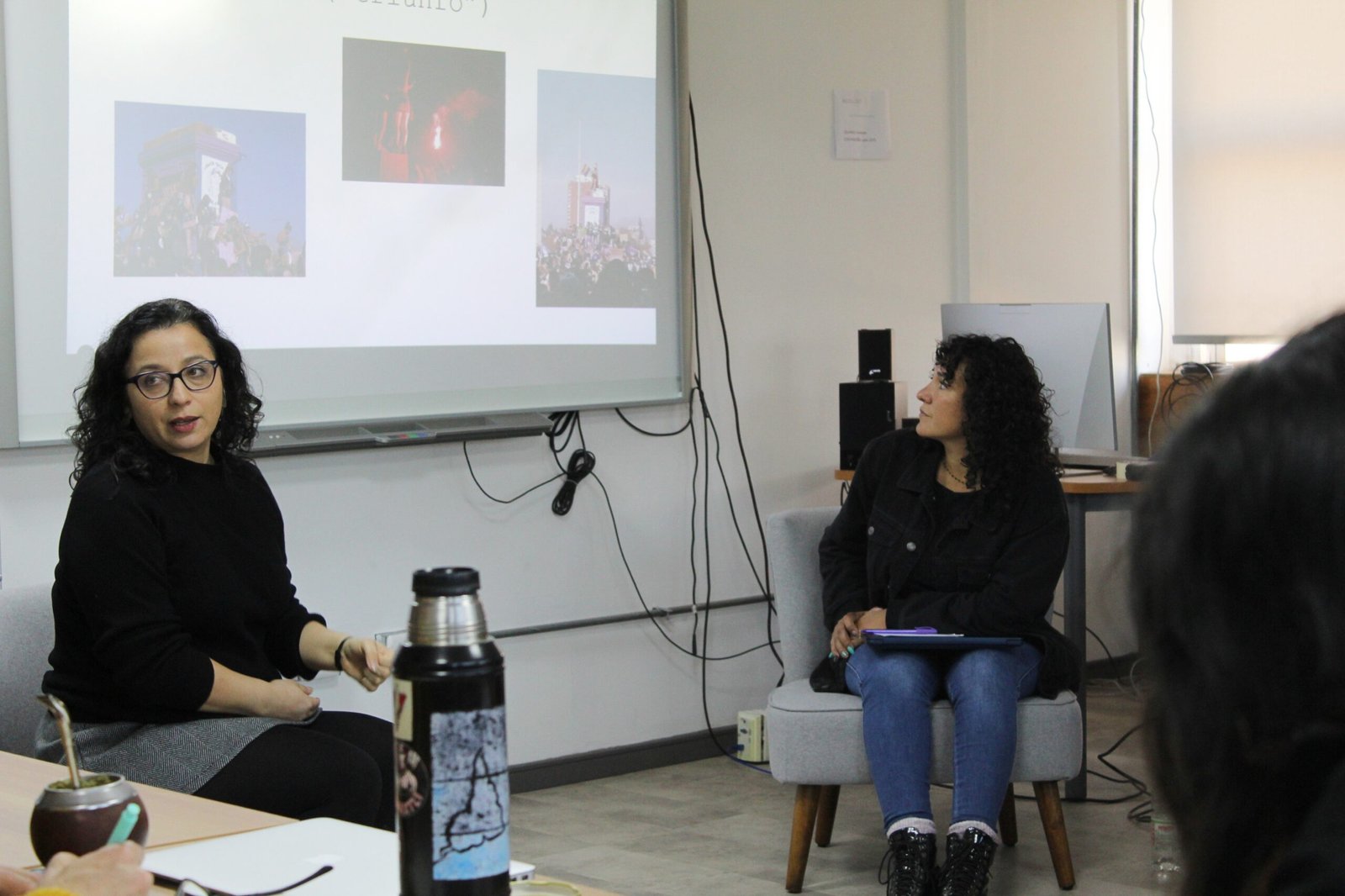 “Metodologías Feministas Latinoamericanas”: Investigadoras invitadas lideran panel de discusión 