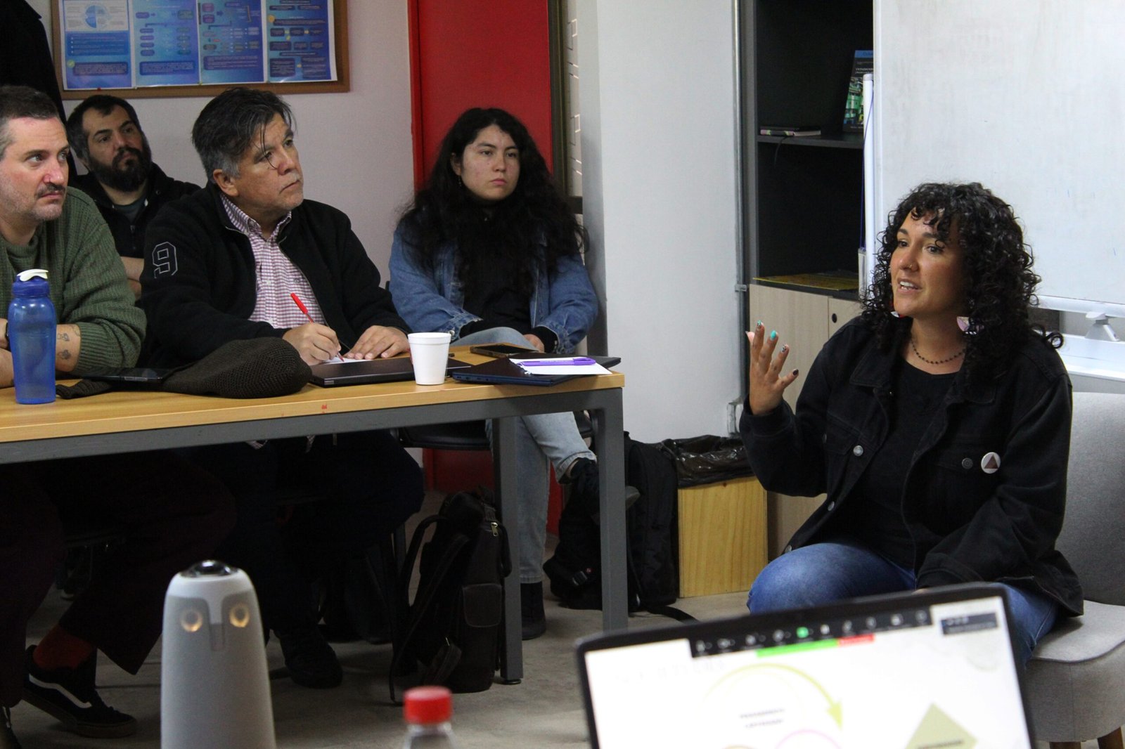 “Metodologías Feministas Latinoamericanas”: Investigadoras invitadas lideran panel de discusión 